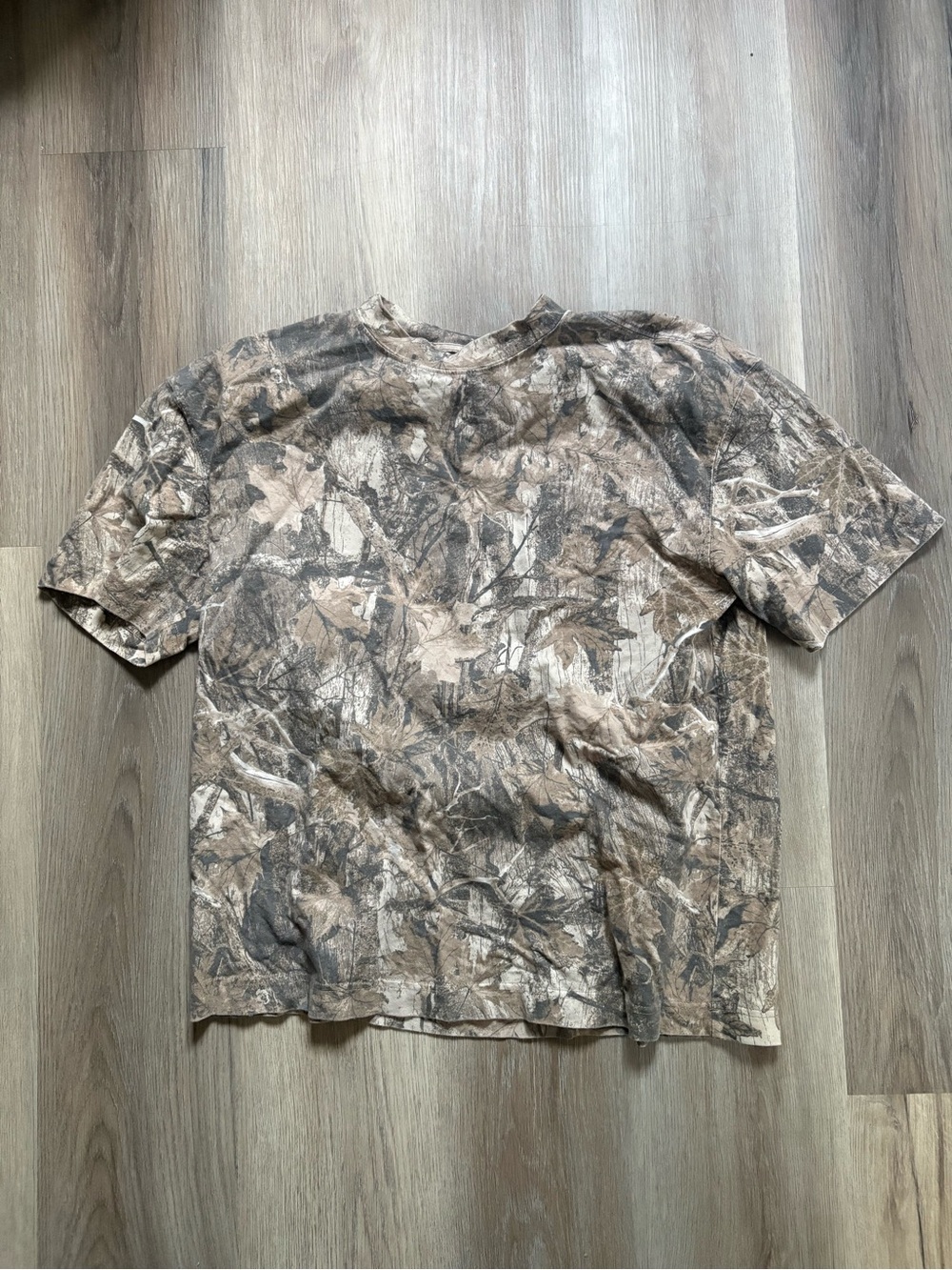Hollister camo t-shirt